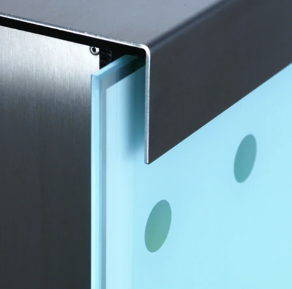 Briefkasten glasnost.glass.dots